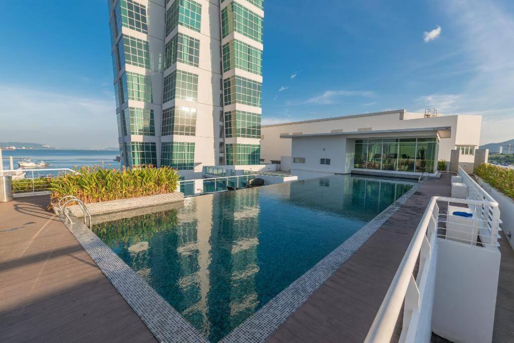Duplex Condo@Maritime 8 جورج تاون المظهر الخارجي الصورة