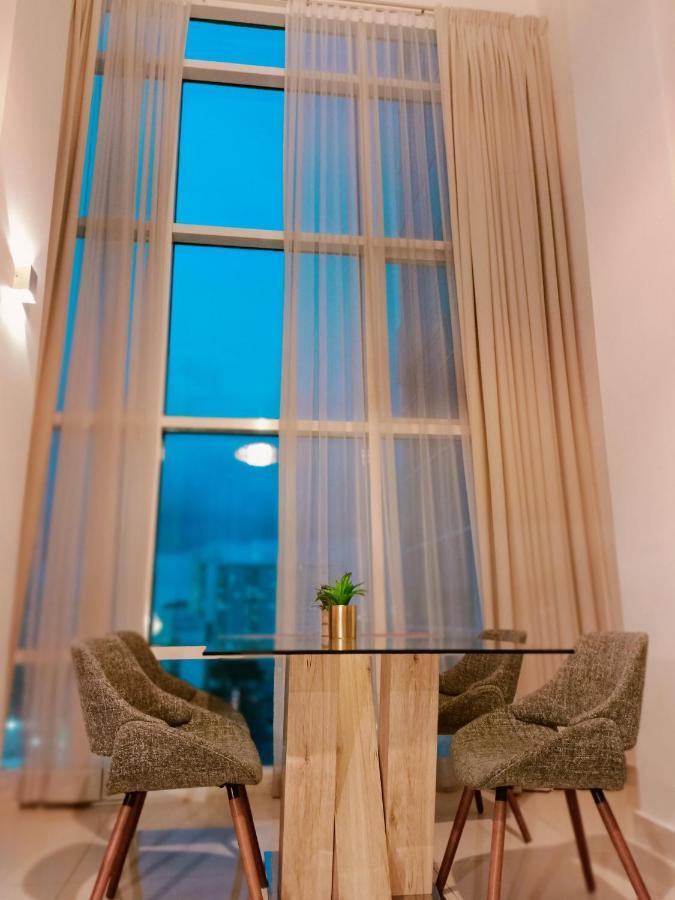 Duplex Condo@Maritime 8 جورج تاون المظهر الخارجي الصورة